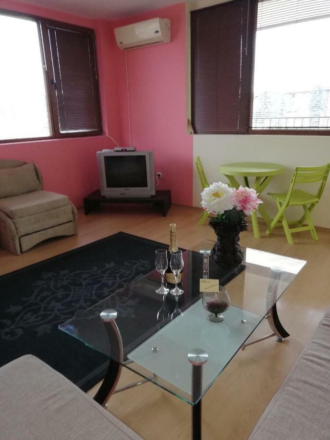 M&M Apartment Velingrad Ngoại thất bức ảnh